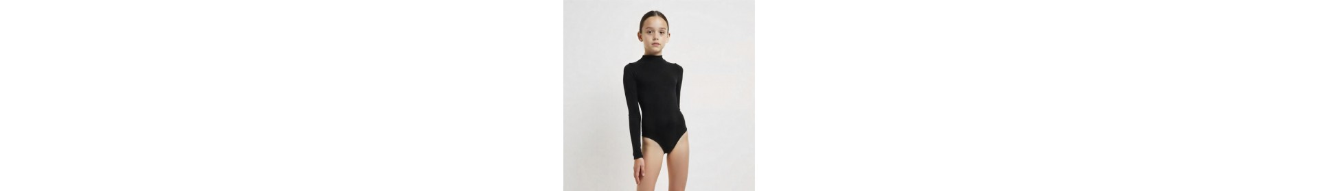 Justaucorps, académiques, shorts et tops de patinage artistique