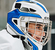 Masques et grilles de gardien de hockey sur glace
